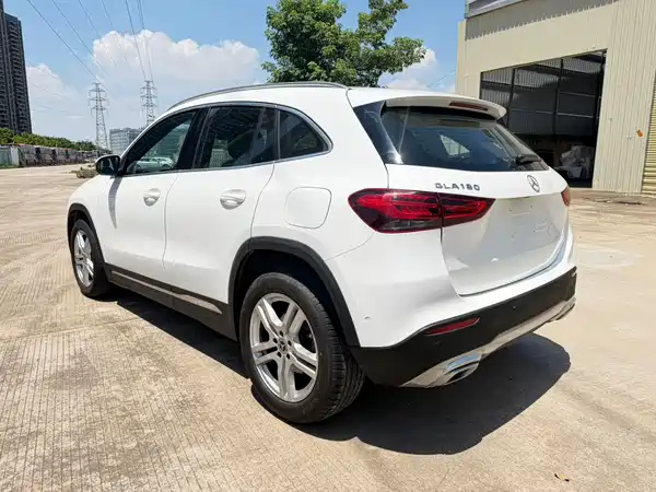 Mercedes-Benz GLA 2022