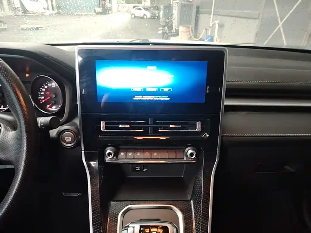 Haval M6 2023 — фото 13