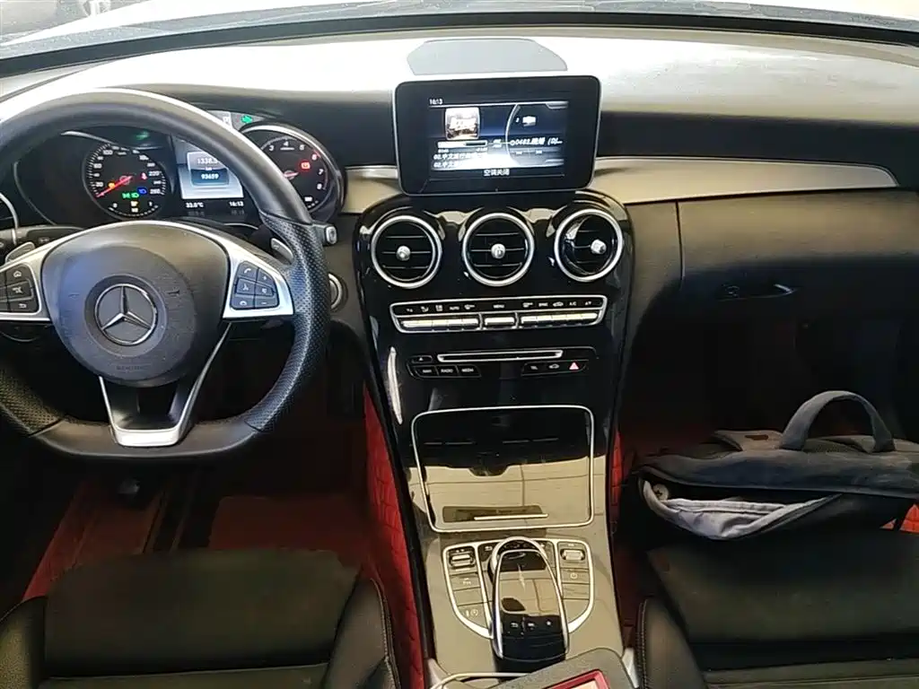 Mercedes-Benz C-Class 2017 — фото 10