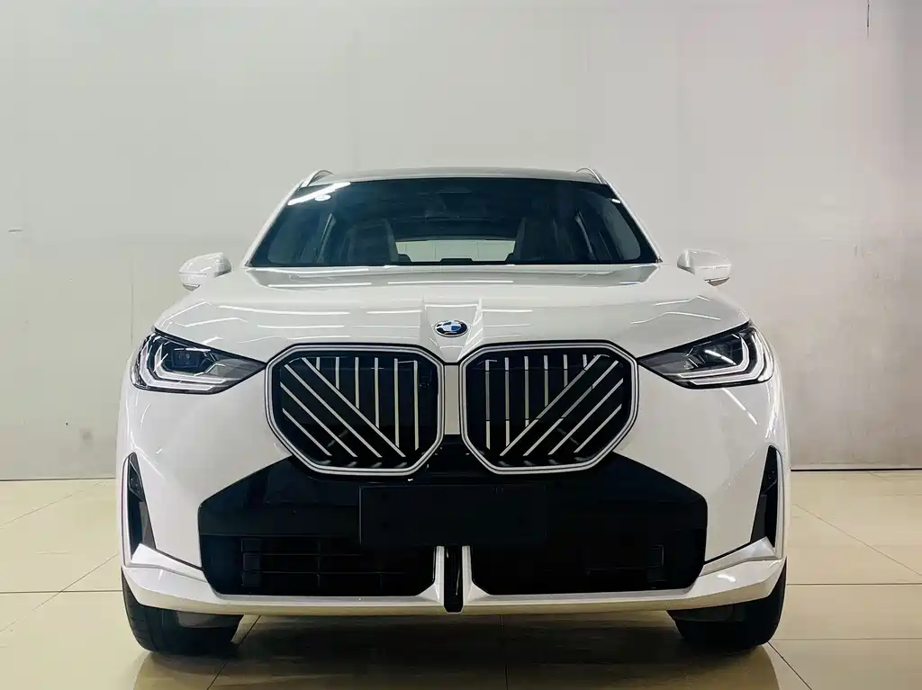 BMW X3 2025 — фото 1