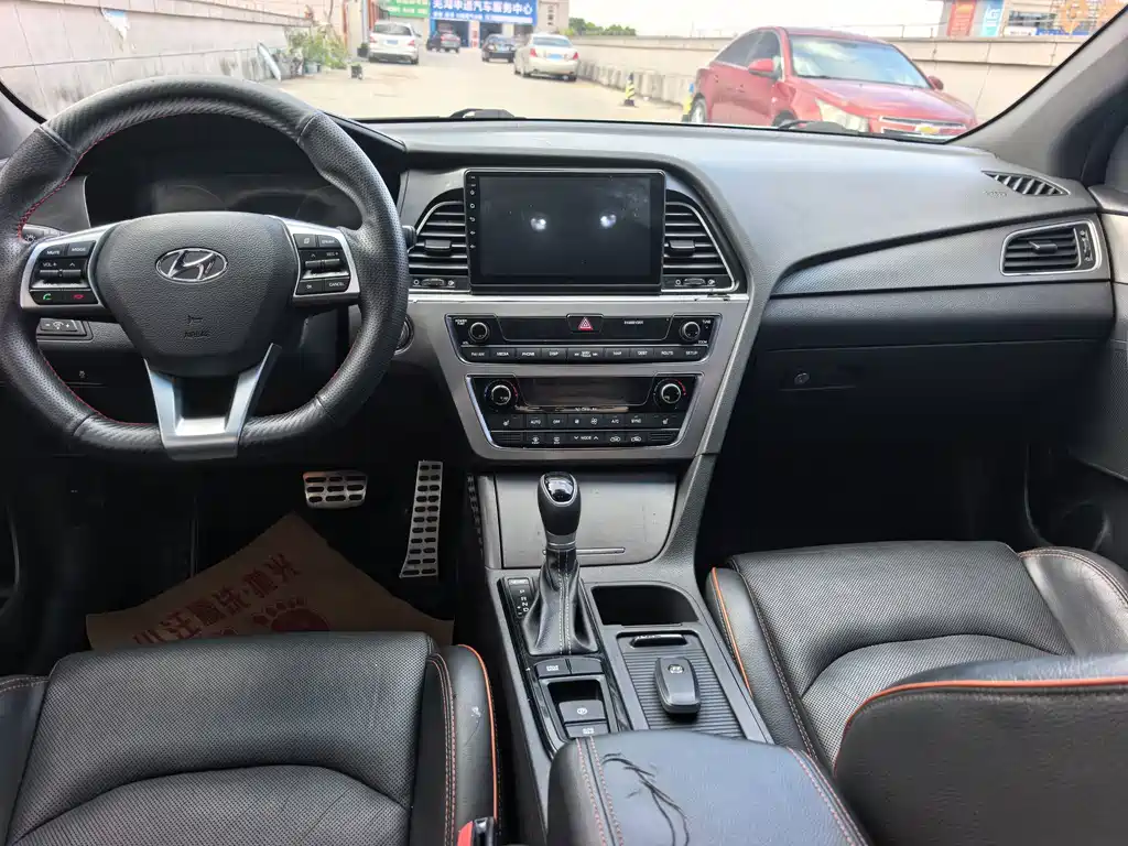 Hyundai Sonata 2016 — фото 9