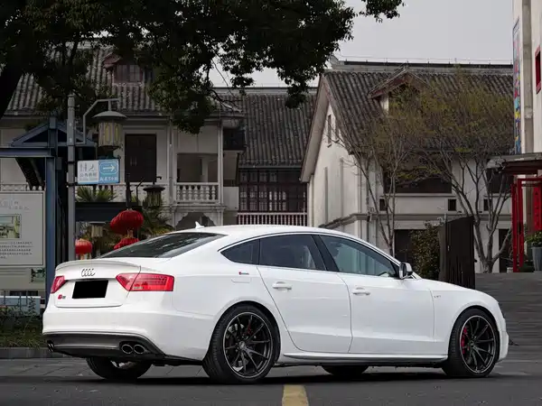 Audi S5 2012
