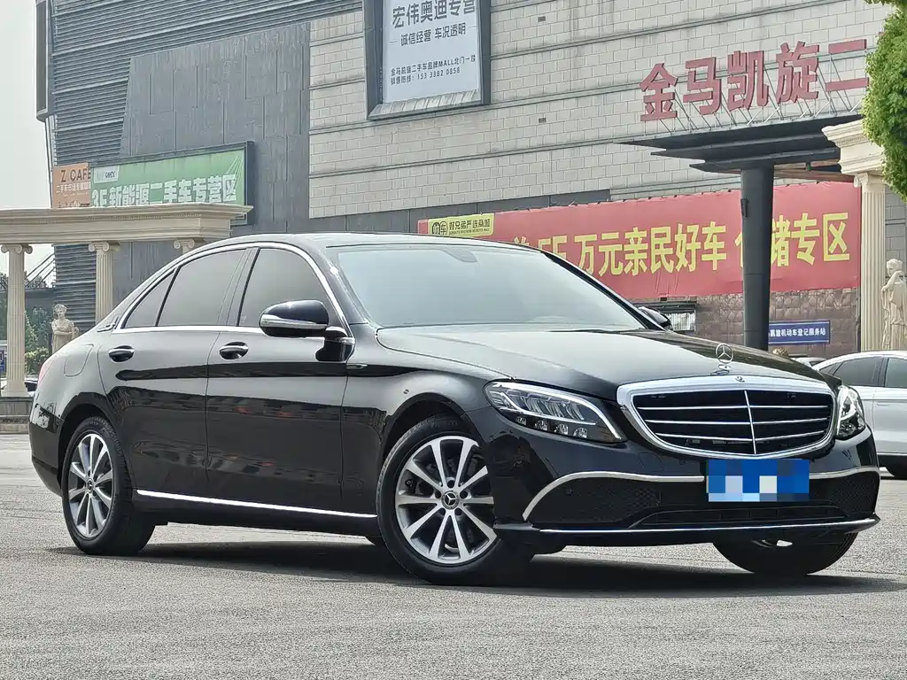 Mercedes-Benz C-Class 2019 — фото 3