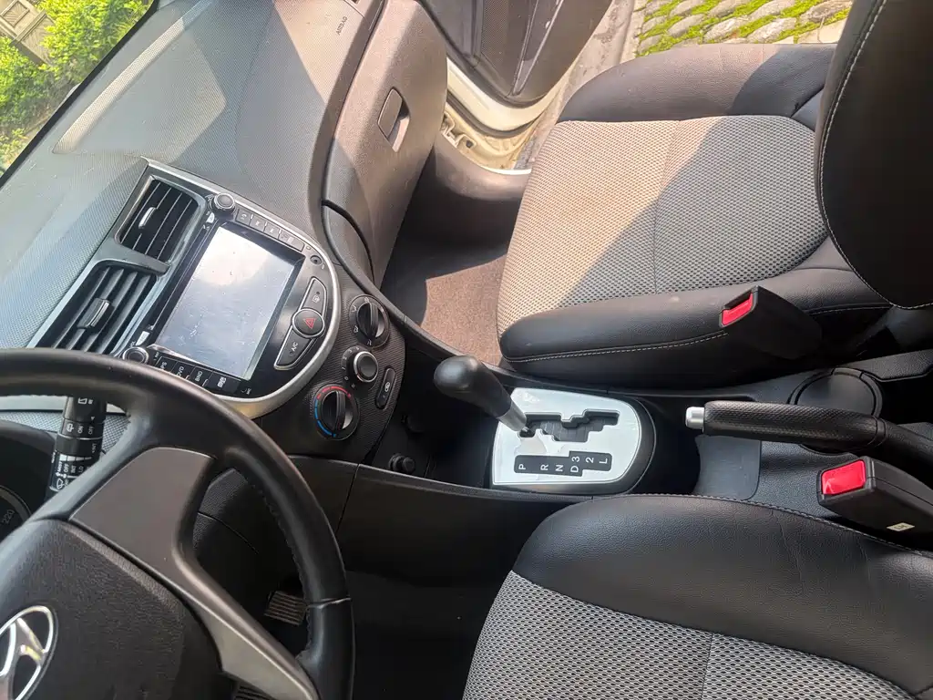 Hyundai Ruiyi 2015 — фото 16