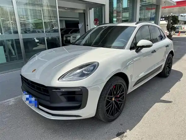 Porsche Macan 2022
