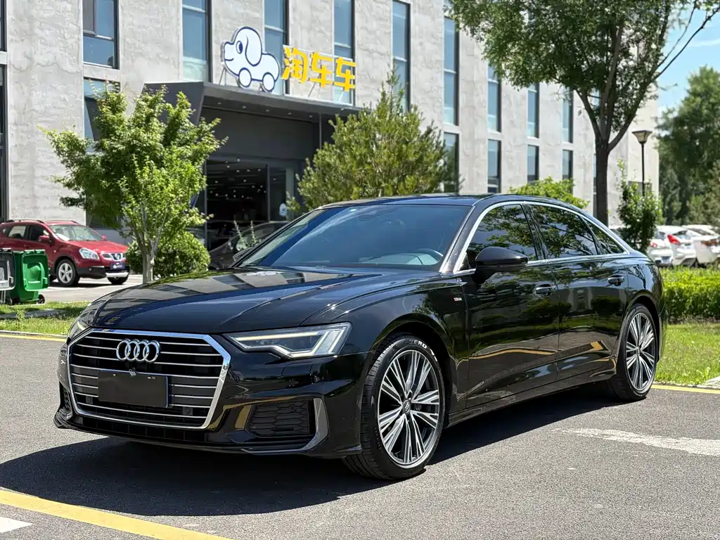 Audi A6L 2021 — фото 1