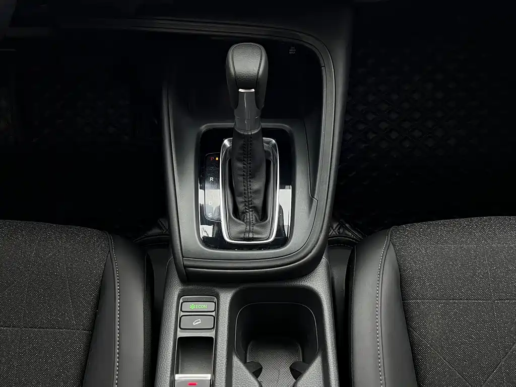 Honda Vezel 2023 — фото 11