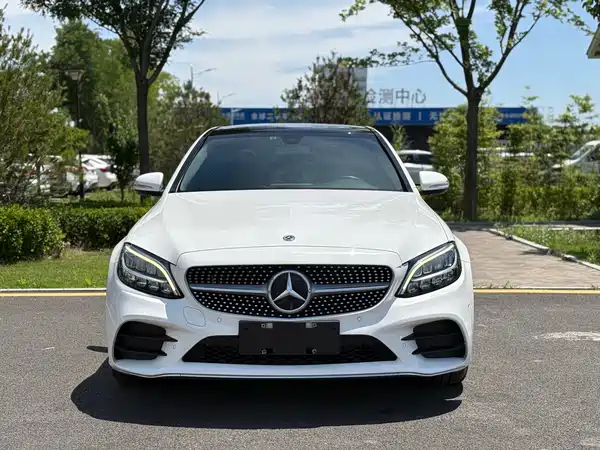 Mercedes-Benz C-Class 2018