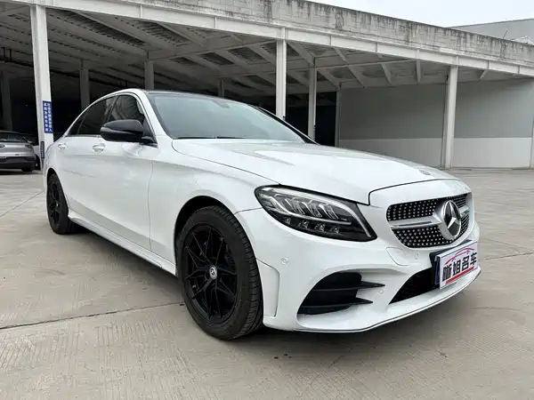 Mercedes-Benz C-Class 2021