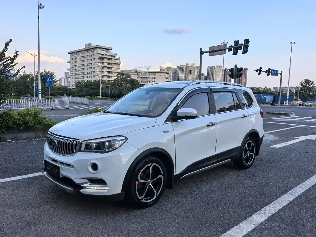 SWM X7 2017
