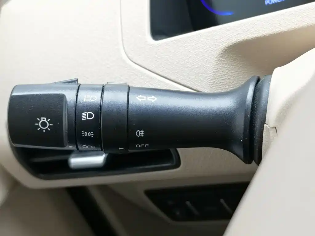 Geely Galaxy Panda 2025 — фото 21