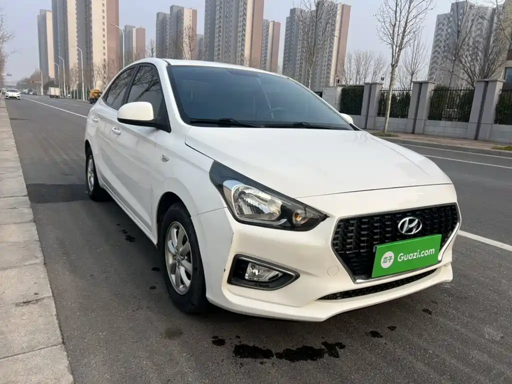 Hyundai Accent 2019 — фото 11