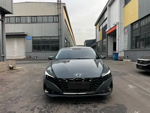 Hyundai Elantra 2021