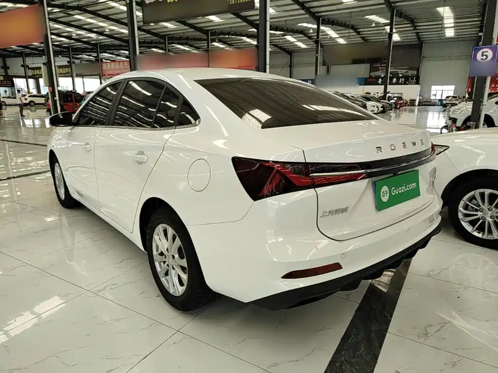 Roewe i5 2025