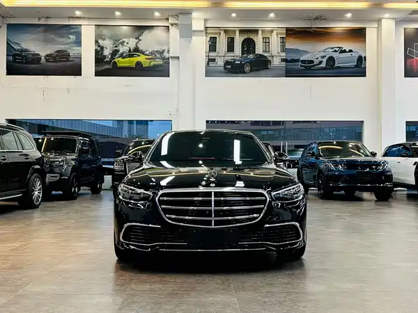 Mercedes-Benz S-Class 2024
