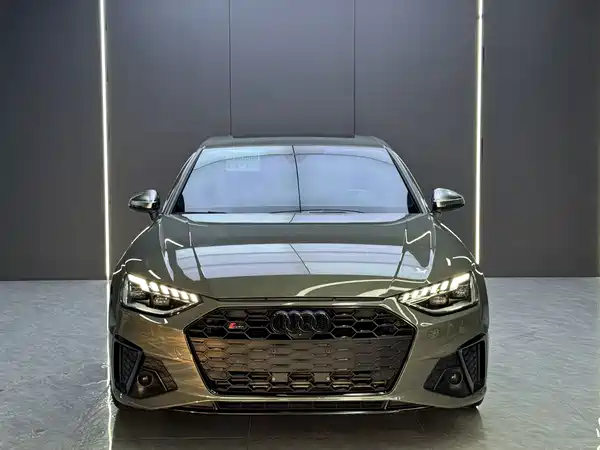 Audi S4 2023