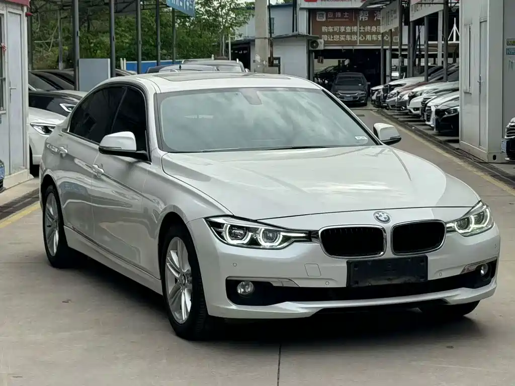 BMW 3 Series 2016 — фото 3