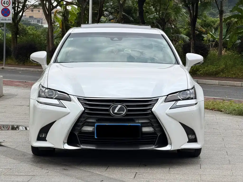 Lexus GS 2017 — фото 2