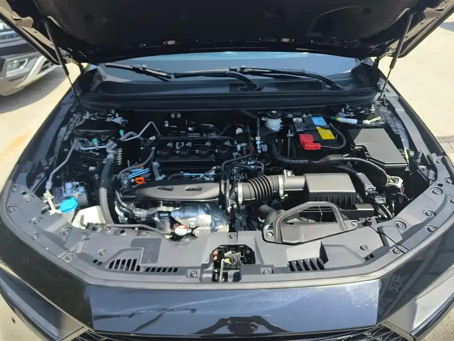 Honda Accord 2023 — фото 10