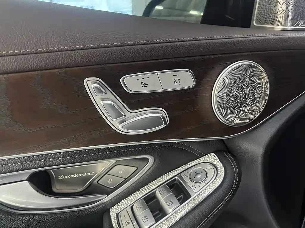 Mercedes-Benz GLC 2020 — фото 10