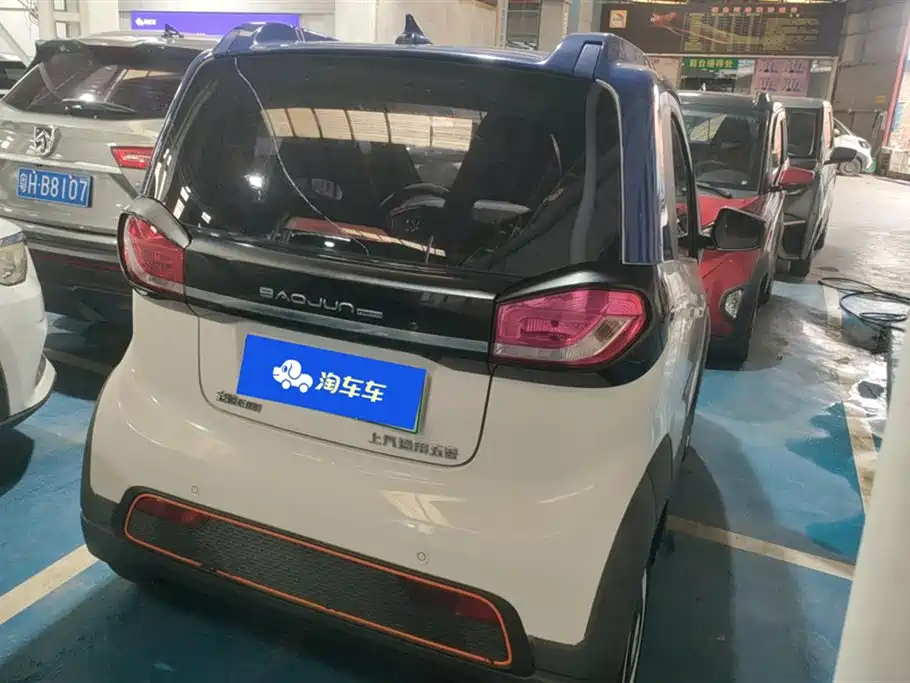 Baojun E100 2019
