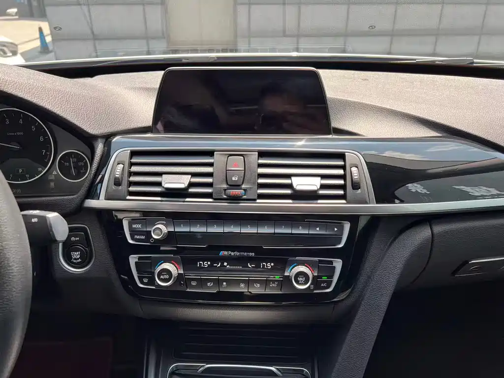 BMW 3 Series GT 2019 — фото 15
