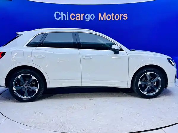 Audi Q3 2022