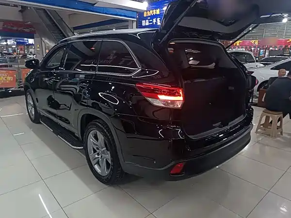 Toyota Highlander 2020