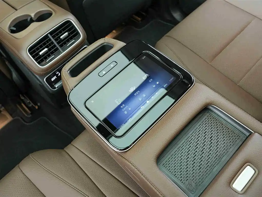 Mercedes-Benz GLS 2024 — фото 18