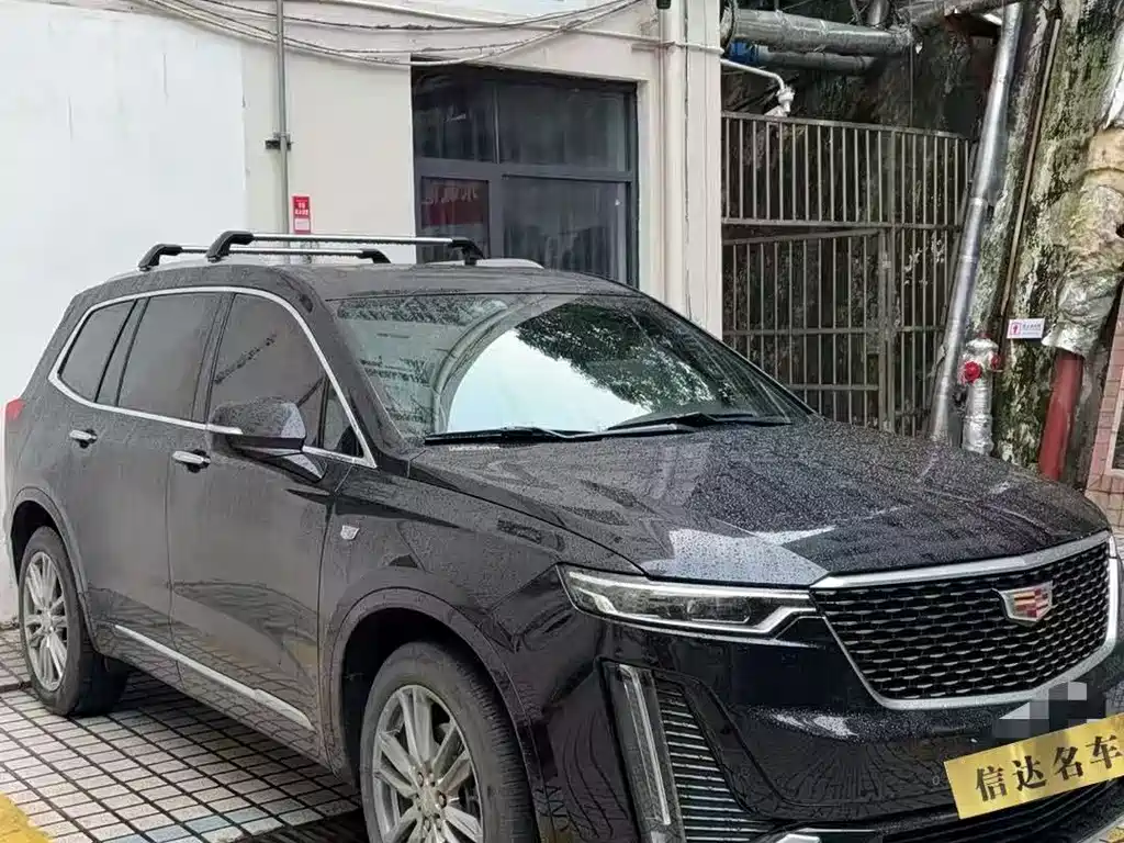 Cadillac XT6 2021