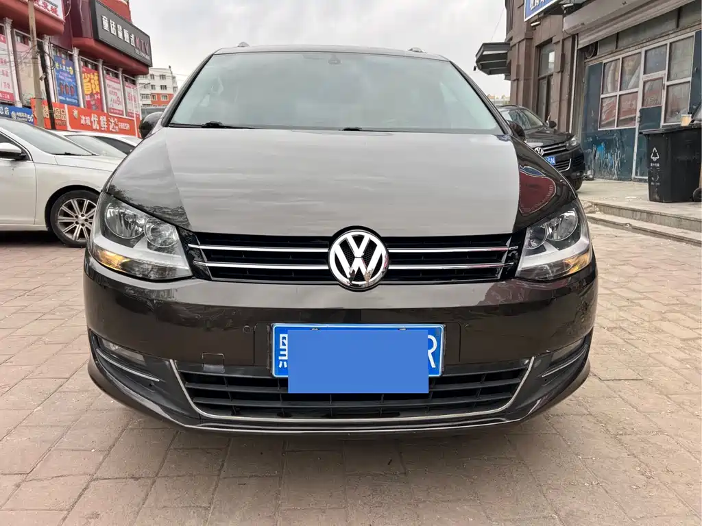 Volkswagen Sharan 2015 — фото 2