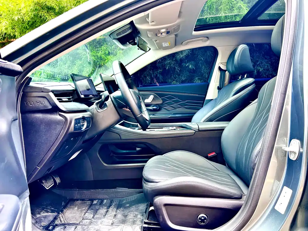 Chery Arrizo 8 PRO 2025 — фото 10
