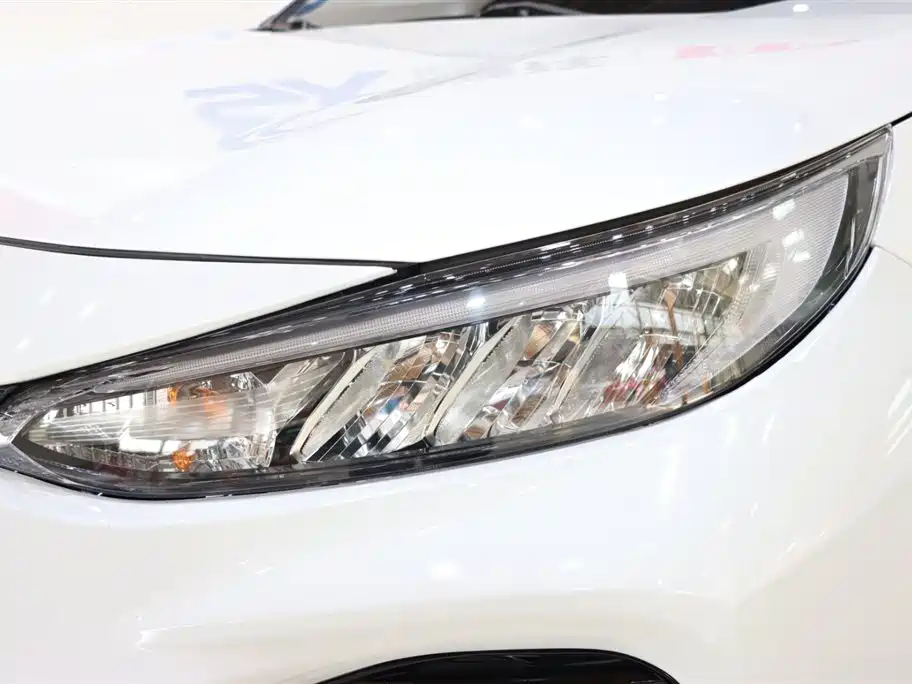Toyota Wildlander 2022 — фото 18