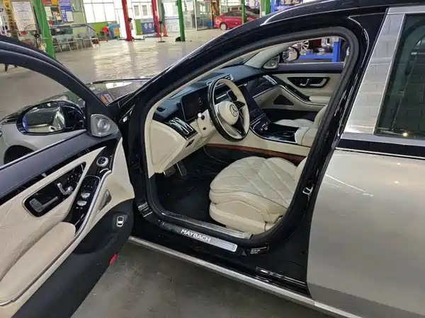 Mercedes-Benz Maybach S-Class 2022