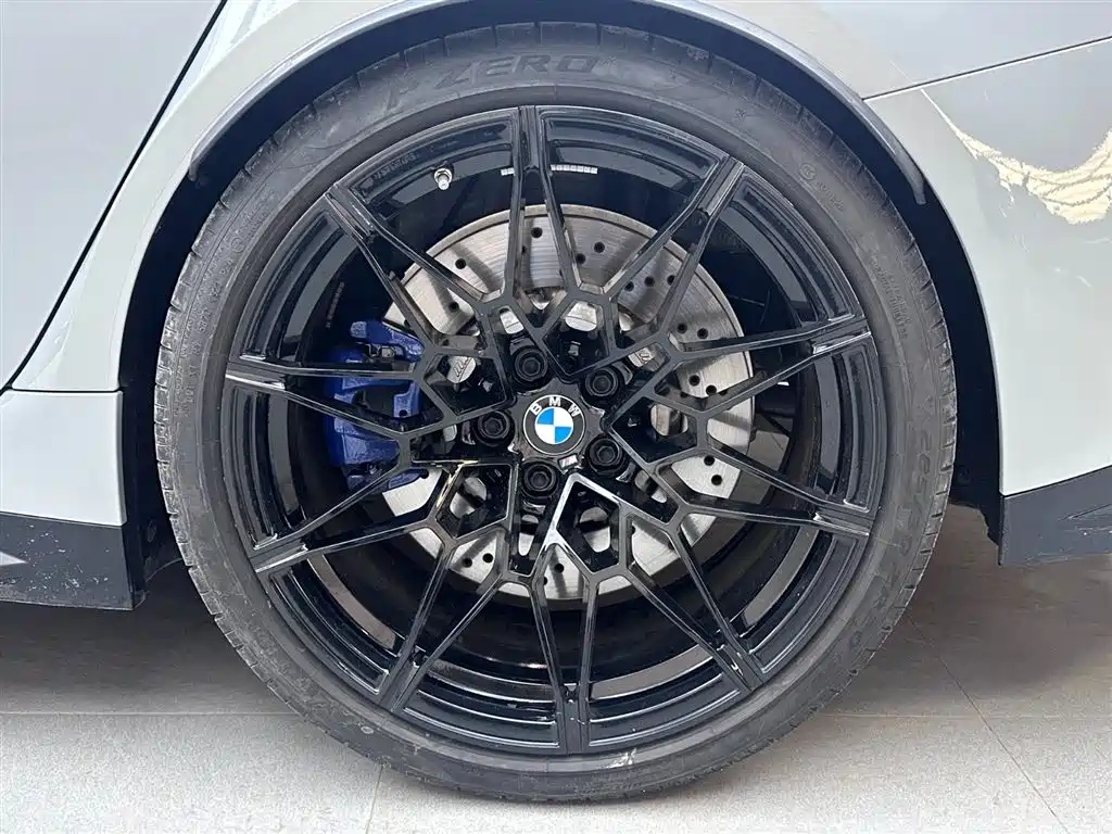 BMW M3 2024 — фото 18