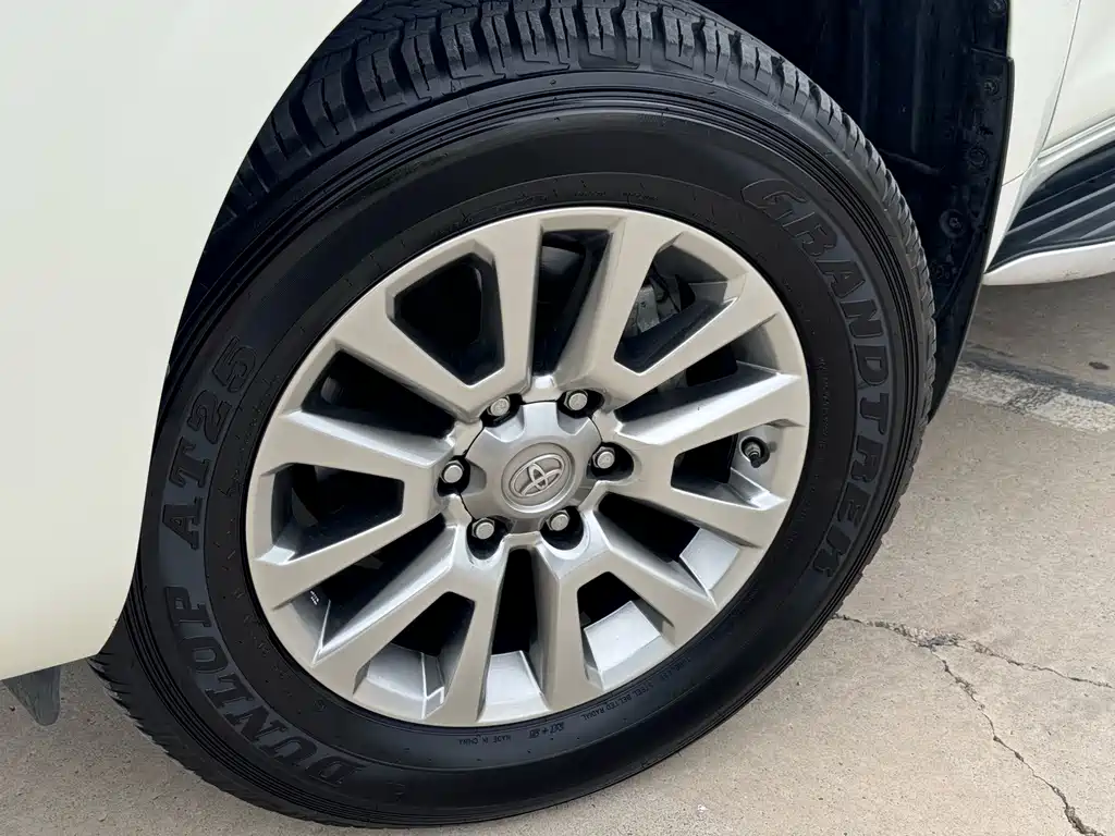 Toyota Prado 2019 — фото 20