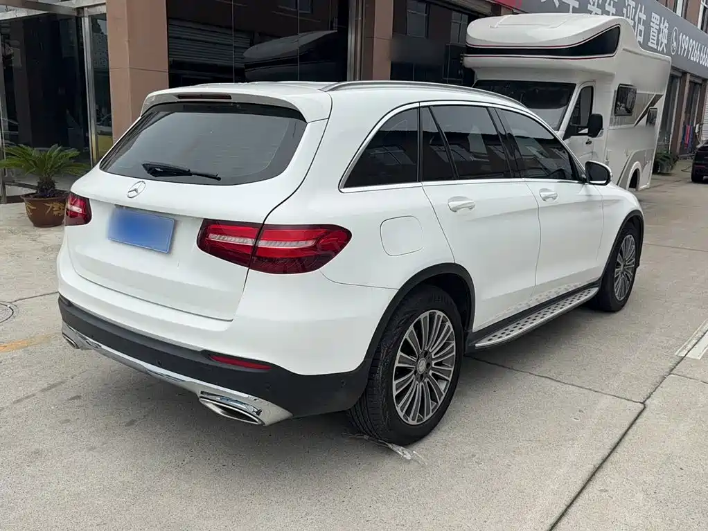 Mercedes-Benz GLC 2016