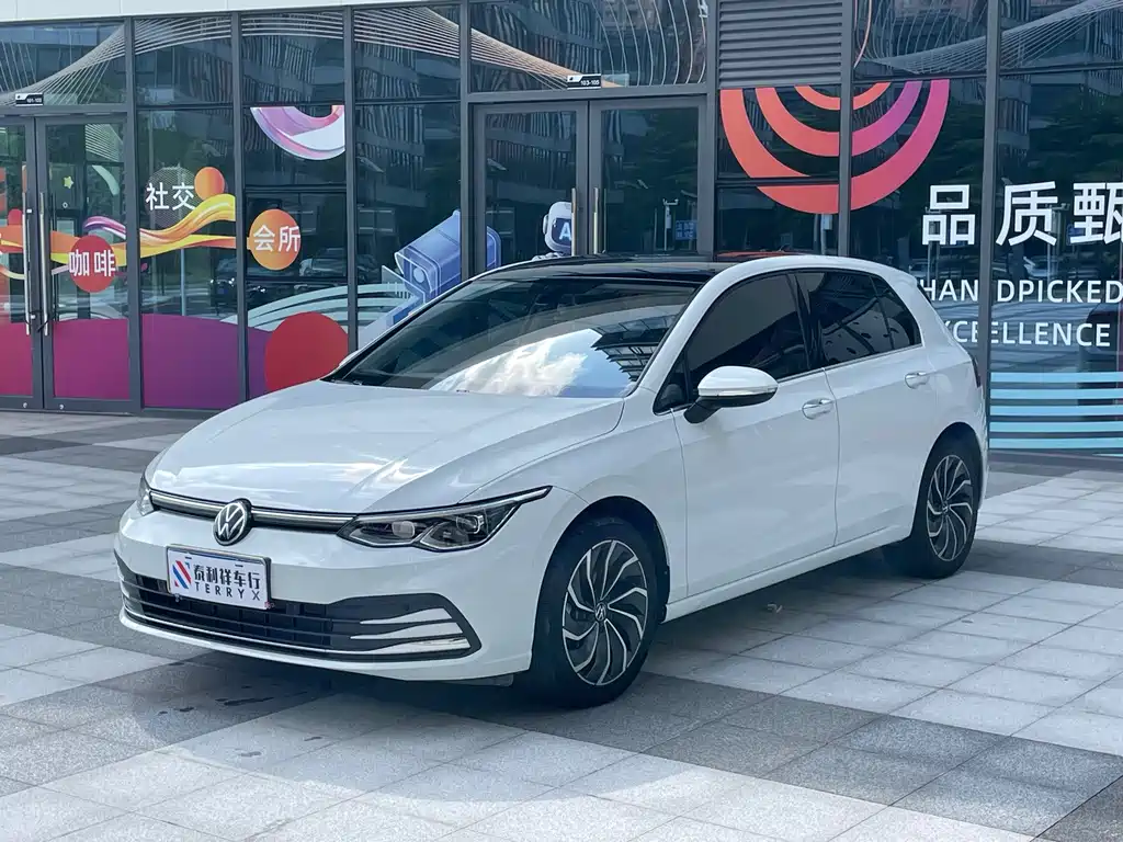 Volkswagen Golf 2023