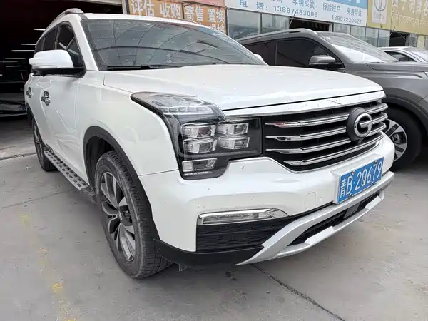 GAC Trumpchi GS8 2017