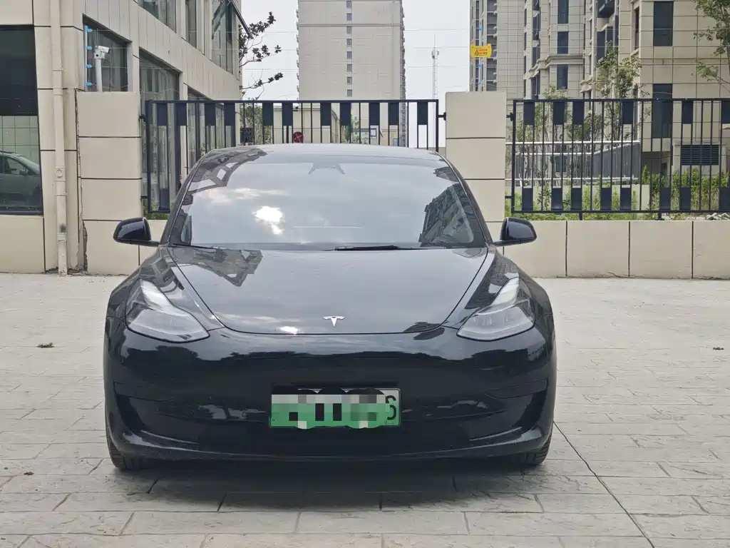 Tesla Model 3 2022 — фото 2