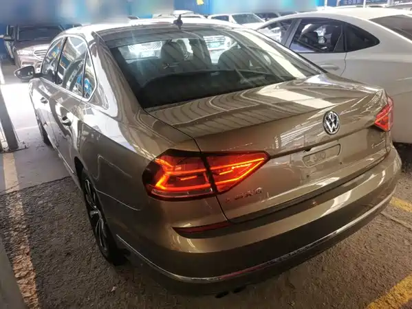 Volkswagen Passat 2016