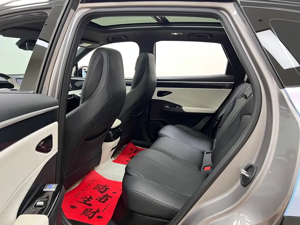 Geely Galaxy L7 2024 — фото 16