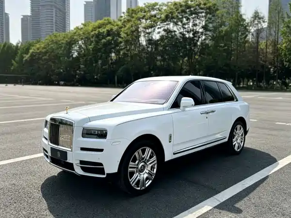 Rolls-Royce Cullinan 2019