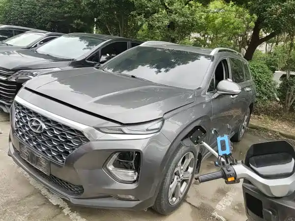 Hyundai Santa Fe 2020