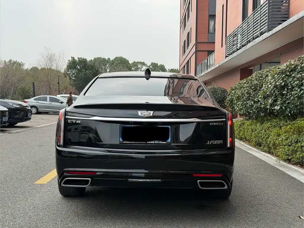 Cadillac CT6 2023 — фото 14