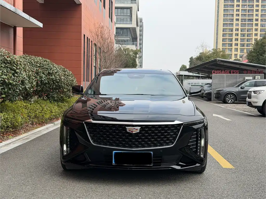 Cadillac CT6 2023 — фото 2