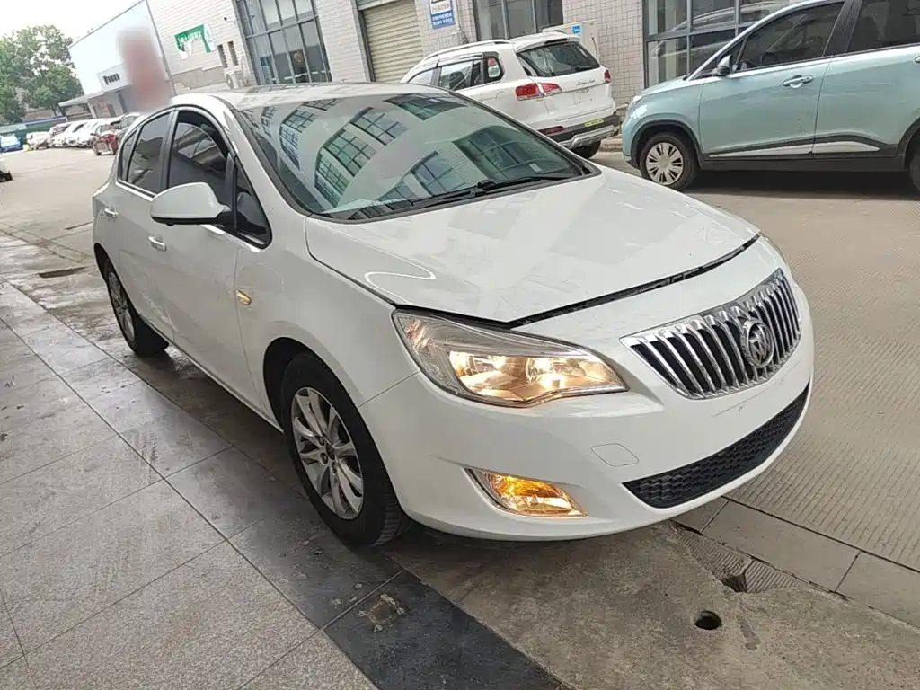 Buick Excelle GT 2015 — фото 4