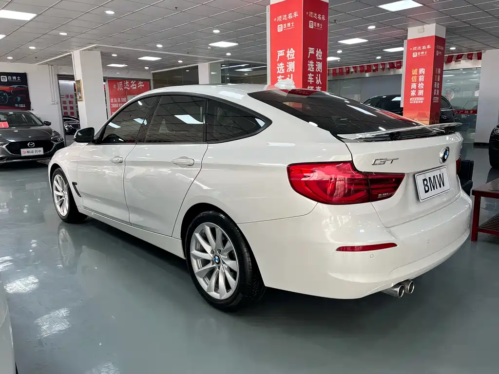 BMW 3 Series GT 2019