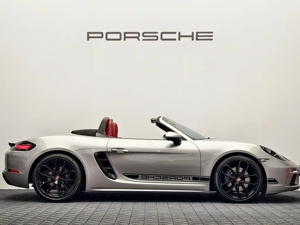 Porsche 718 2025 — фото 3