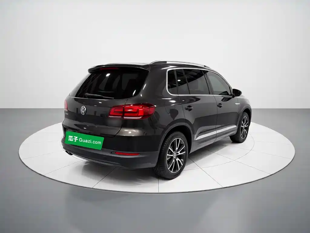 Volkswagen Tiguan 2016 — фото 4